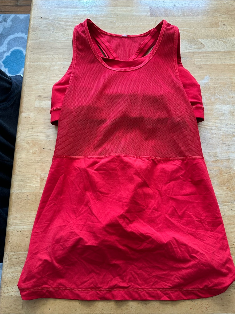 Lululemon tank top size 10